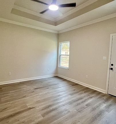 3rd image of 17 Lm St