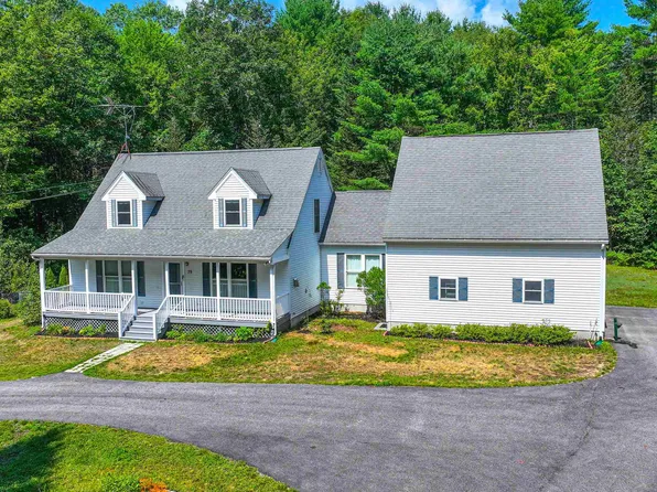 79 Quarterhorse Drive, Bridgton, ME 04009