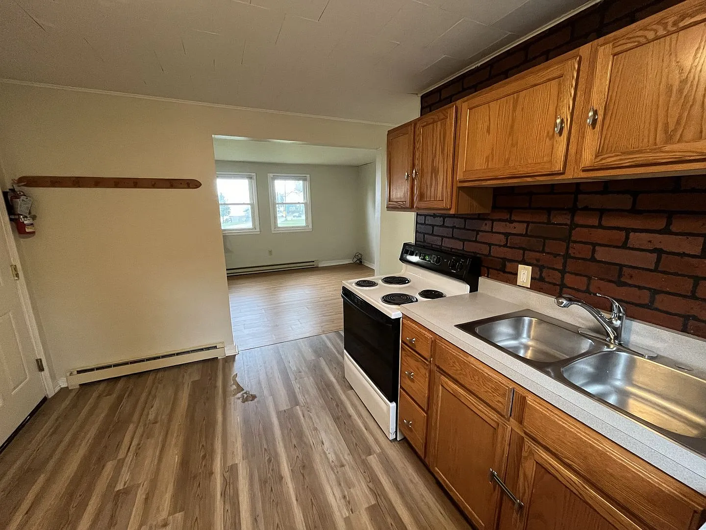 25 Sandy Shore Terrace — Photo 3