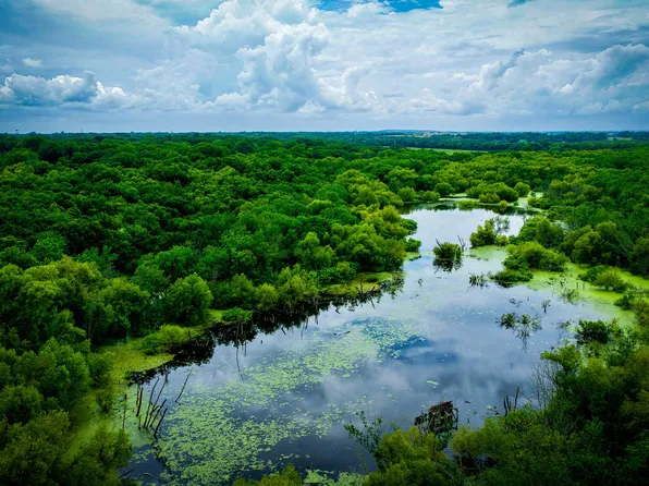775 Ten Mile Rd, Ferris, TX 75125