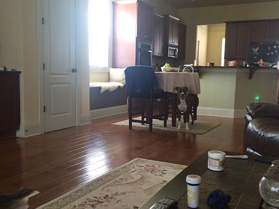 3rd image of 460 Highgate Dr