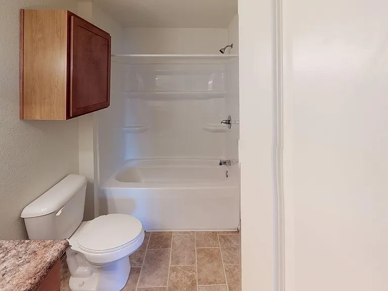Metroplex Apartments — Photo 71