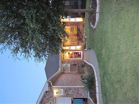 2nd image of 512 Creekside Dr