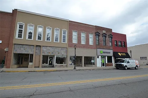 116 E Jefferson St #A Photo 1