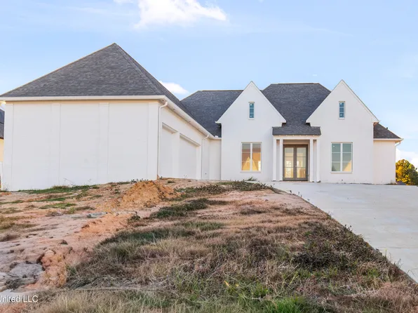 205 Parke Dr, Ridgeland, MS 39157