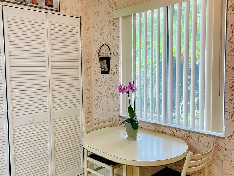 7286 Huntington Ln #105 — Photo 7
