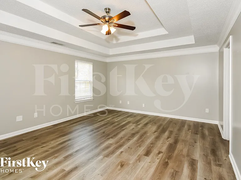 169 Freedom Dr — Photo 7