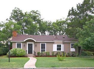 108 E Elmview Pl, Alamo Heights, TX 78209