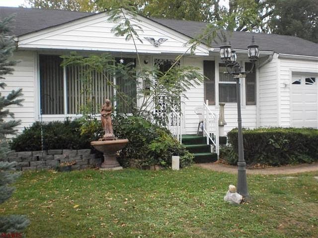 1st image of 320 Saint Anthony Ln