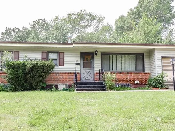 601 Westside Dr, Knob Noster, MO 65336