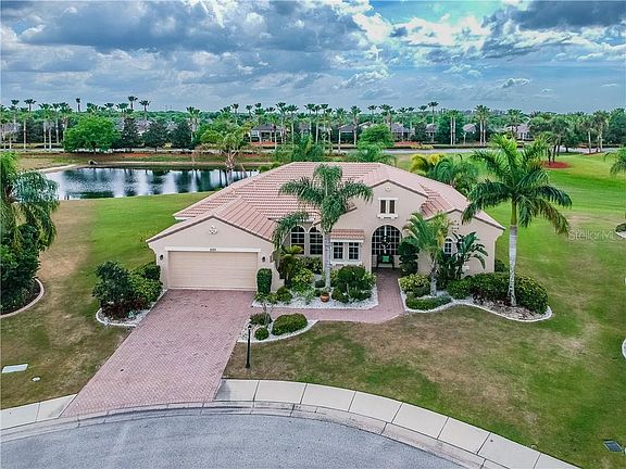 2nd image of 1221 Knights Gate Ct