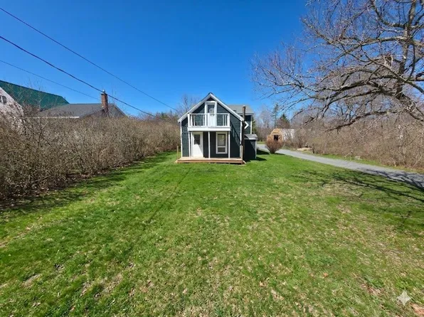 21 Ball Park Rd, West Hants, NS B0N 2E0