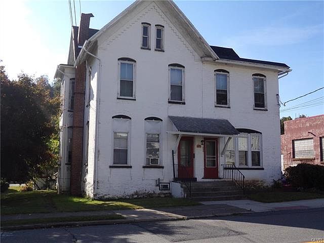 2nd image of 602 S Main St
