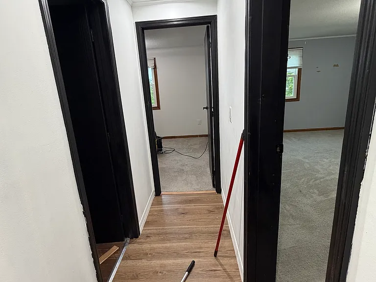 220 Emmett Ave — Photo 17