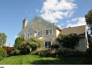 53 Longview Cir, Berwyn, PA
