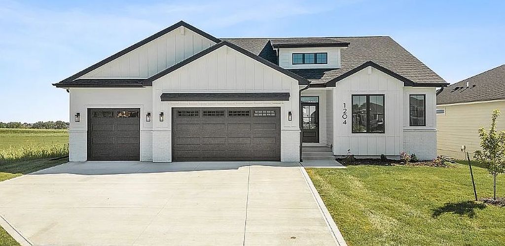 1204 Orchard Hills Dr - Property Image