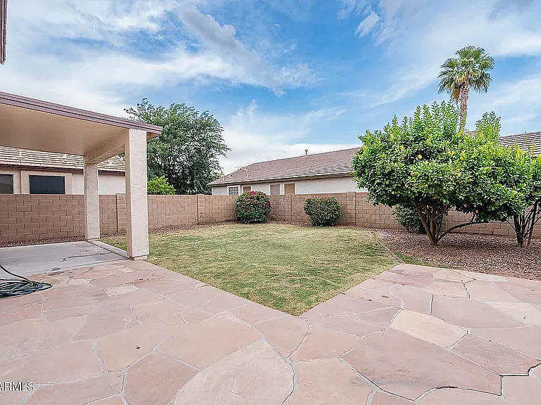 231 N Nash Way — Photo 10