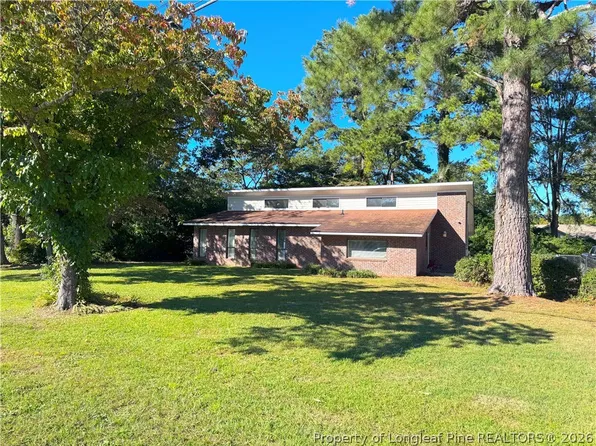 226 Southland Dr, Fayetteville, NC 28311