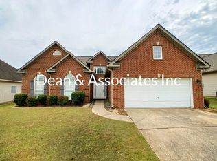 568 Bentmoor Dr, Helena, AL 35080