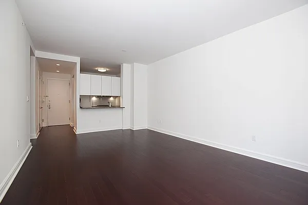Rented by Nest Seekers International | media 3