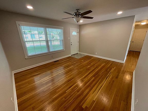Family Room.