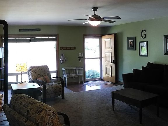 5th image of 530 NE Birchwood Ln