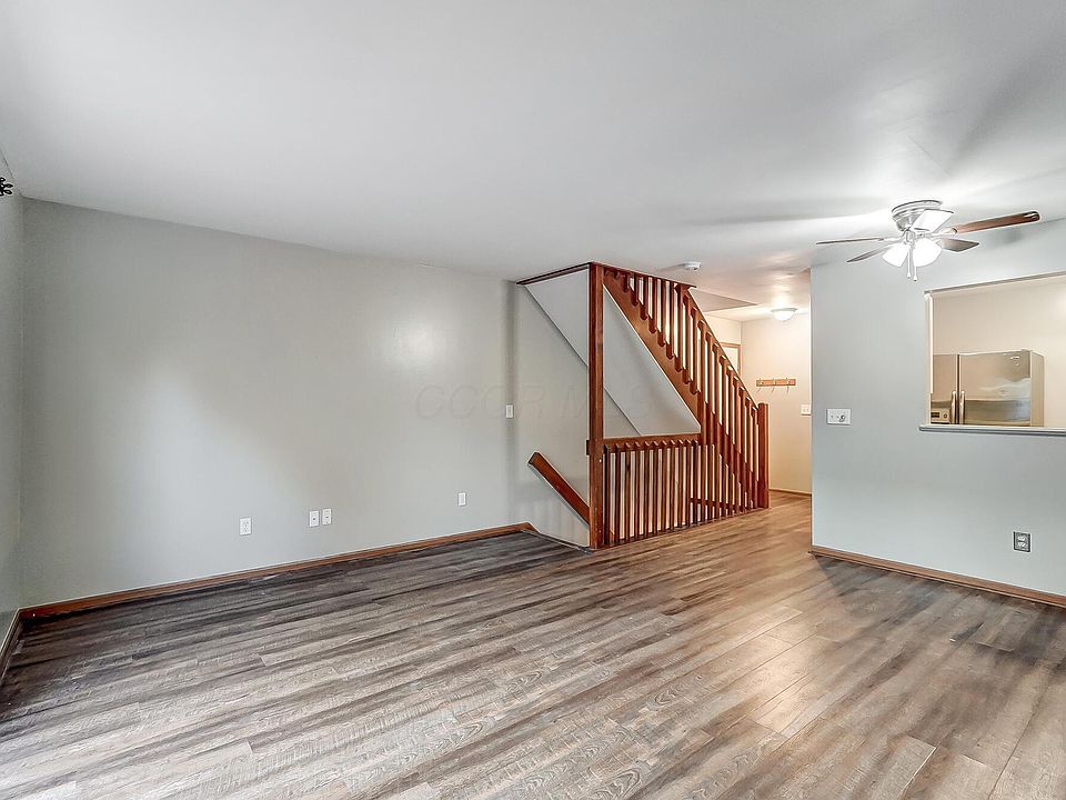 1st image of 1712 Ridgebury Dr #142E
