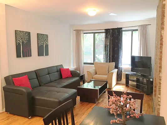 Rented by Property Link Mgmt, LLC | media 8