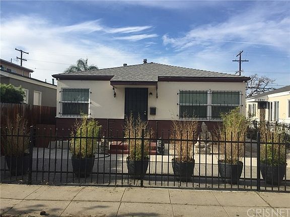 2nd image of 3935 S Centinela Ave