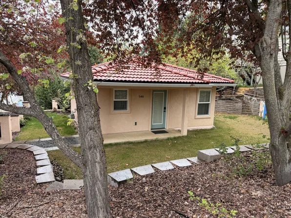 146 Ashland Ave, Medford, OR 97504