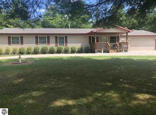 5354 S Branch Rd, Long Lake, MI 48743