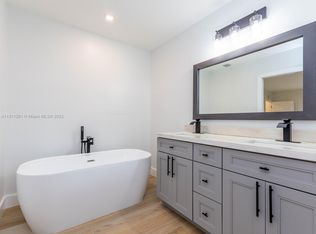 5511 SW 164th Ter, Southwest Ranches, FL 33331