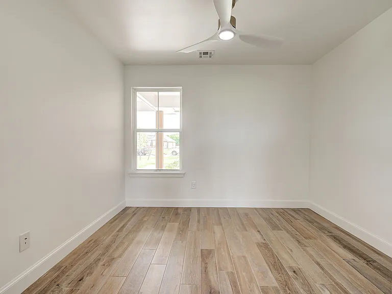 3291 Prairie View Trl — Photo 33