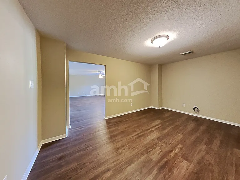 4719 Blue Spruce Hill St — Photo 12