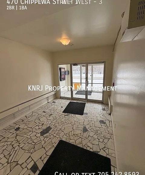 470 Chippewa St W #1 — Photo 3