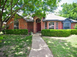 2701 Sumac Ln, Rowlett, TX 75089