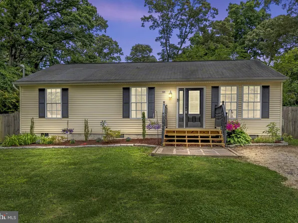 321 Queen Anne Rd, Pasadena, MD 21122