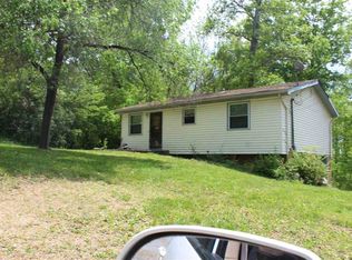 3110 Big Woods Dr, Morristown, TN 37813