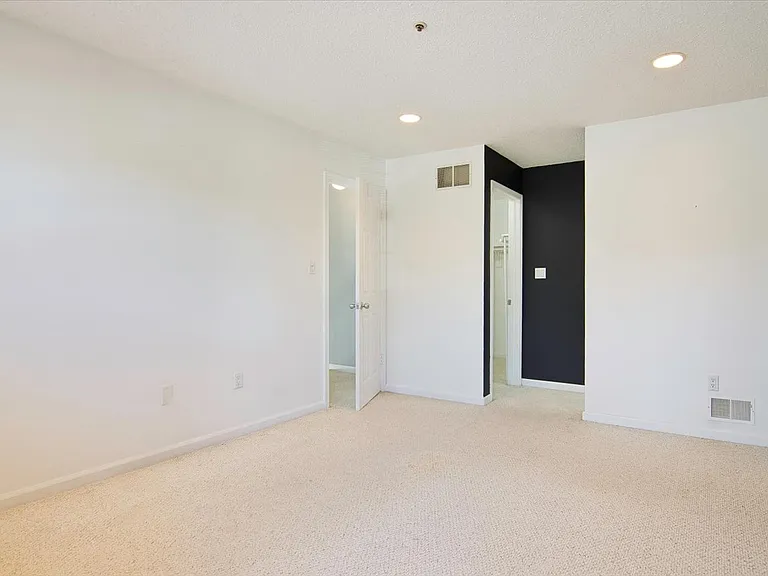 1125 Hyde Park Ct #1125 — Photo 20