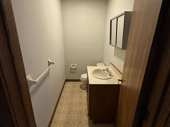 4th image of 4508 Greengarden Blvd #1