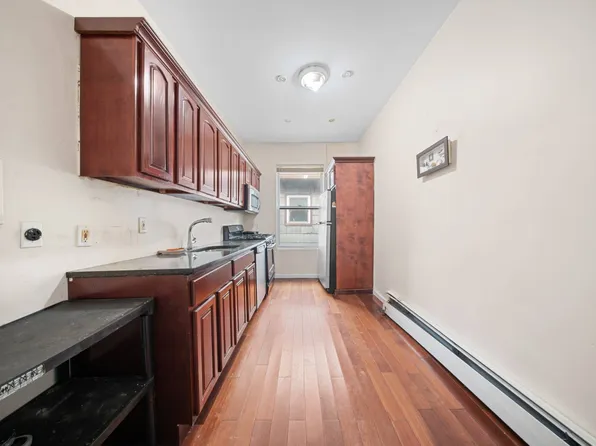 2508 Ocean Ave, Brooklyn, NY 11229
