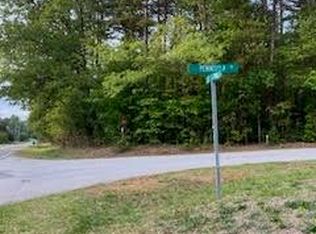 8678 Peninsula Dr, Terrell, NC 28682