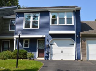 20 Lexington Dr, Clifton Park, NY 12065