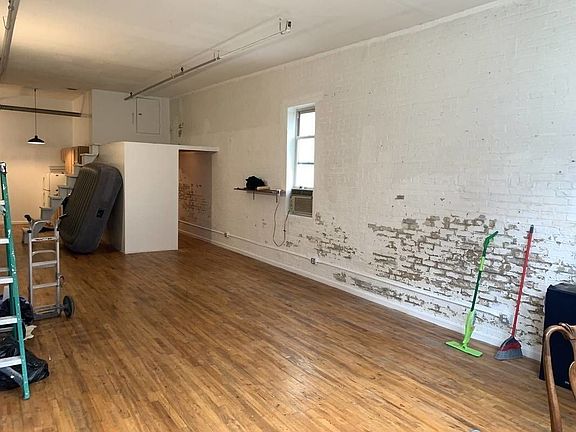 5th image of 60 Stagg St #208