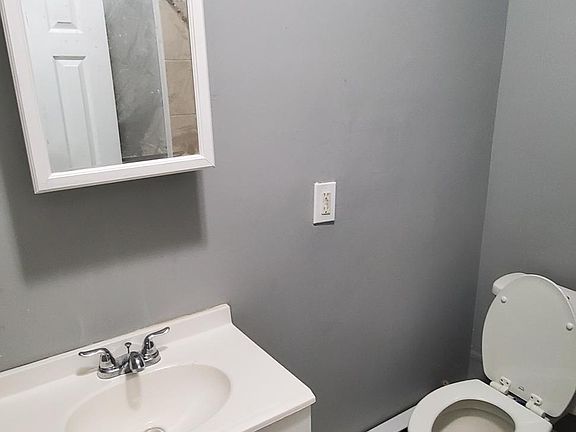 3rd image of 3515 N 18th Street # 2nd
