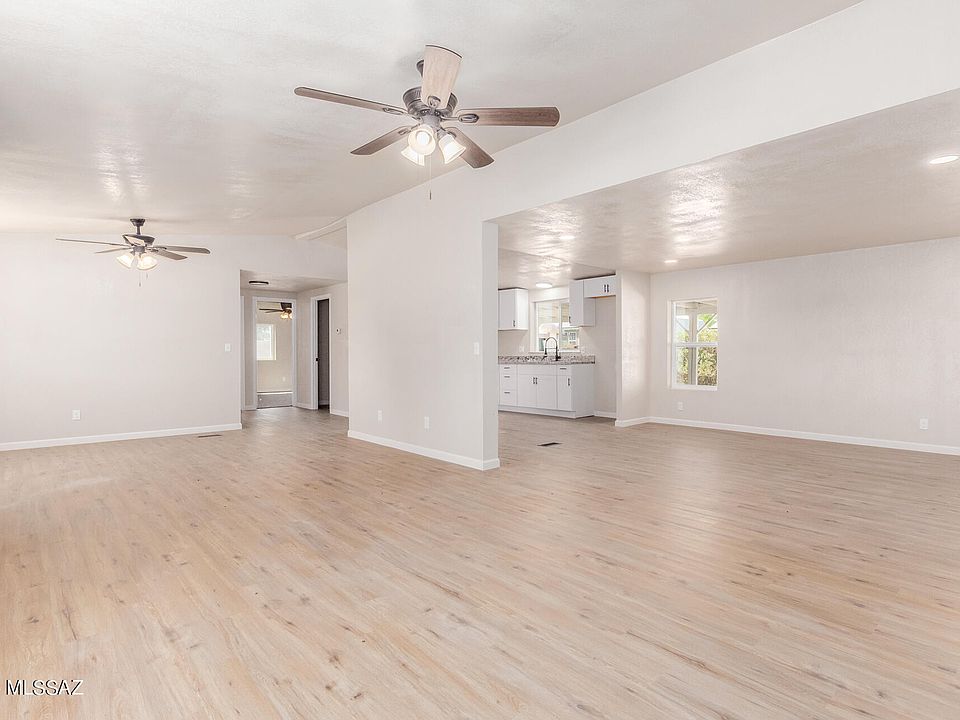 1st image of 13489 N Warfield Cir