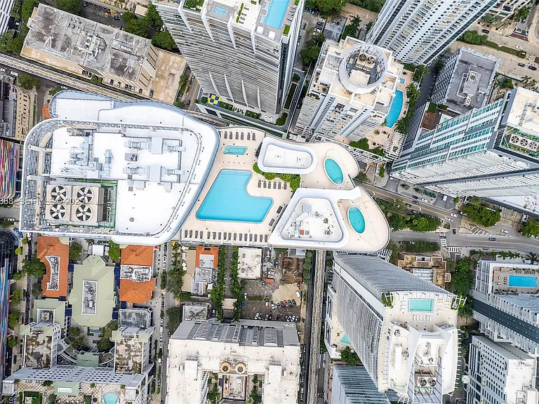 1000 Brickell Plz #Penthouse 5307 — Photo 52