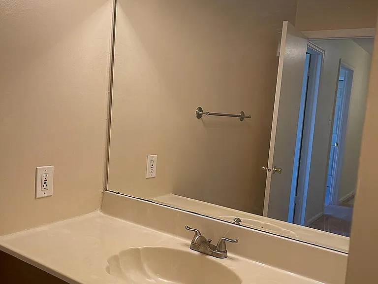 133 River Bank Dr — Photo 12