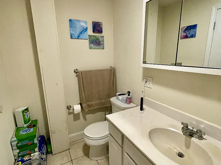 383 Columbia St #1 — Photo 11