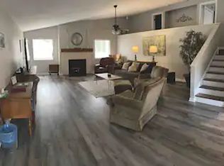 (Undisclosed Address), Bella Vista, AR 72714